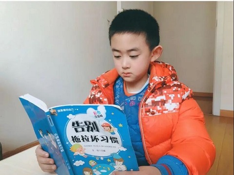 C:\Users\Administrator\Desktop\刘一.jpg C:\Users\Administrator\Desktop\刘一.jpg