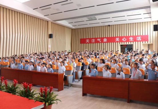 6BF6E1D88561D30FD492CFEE1CF12086