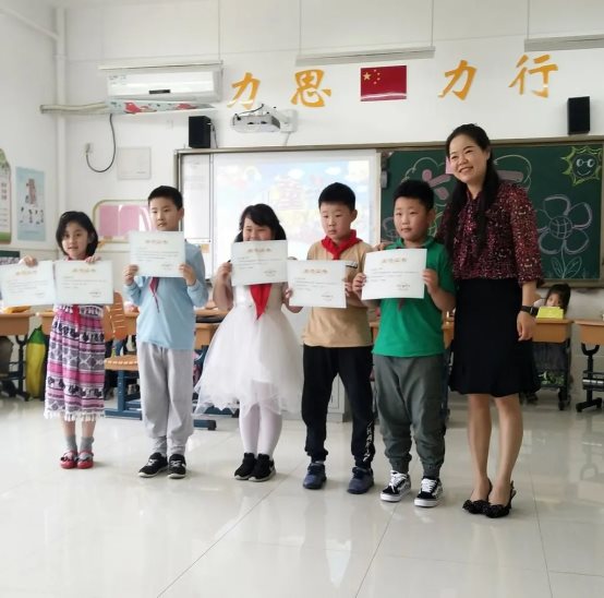 828a87e48e0b4e3886028d83d912bb65