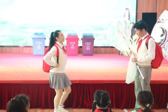 28bba7f72f6f53772dbacb69ef6395ce