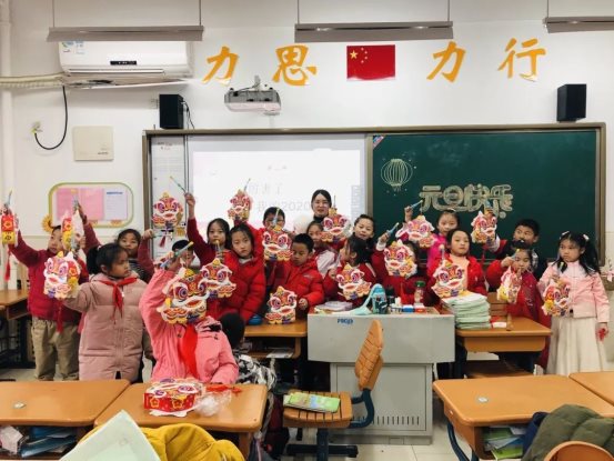 f79d916c7380151a2b0ed5e9c8d77a3e