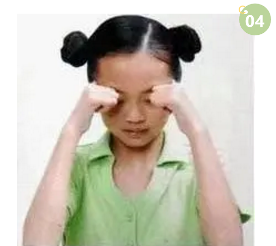 绿色头发的小孩

描述已自动生成