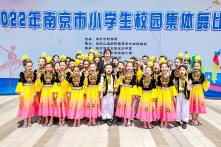 112ce990418ea51b12d325f6cd5abc83