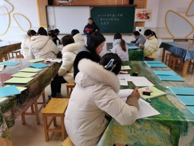 6741214a6afc7f63bdc384bb49272e9