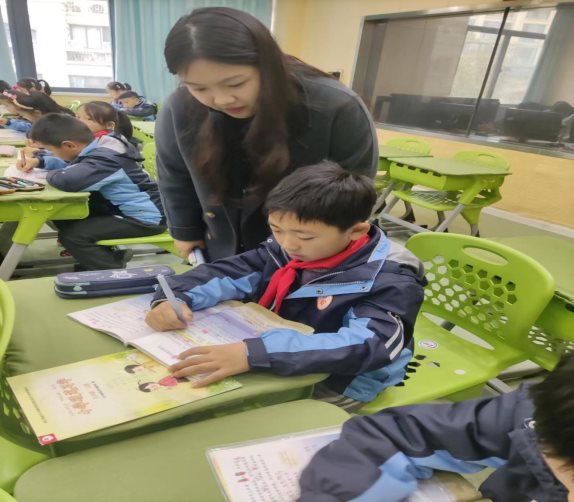 ea5bf79d4fc7c56adbe462f5d8990ea