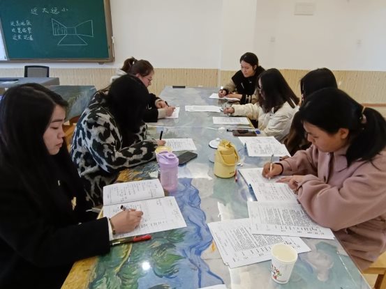 2bb357f751a9f26a2ba6cb2c46e1842d