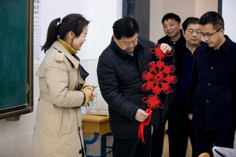 C:\Users\lenovo\Documents\Tencent Files\175215714\FileRecv\MobileFile\IMG_6905.JPG