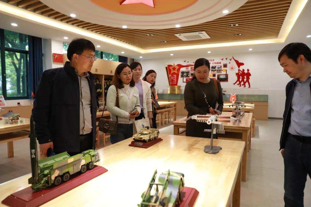 图片4.png 图片4.png